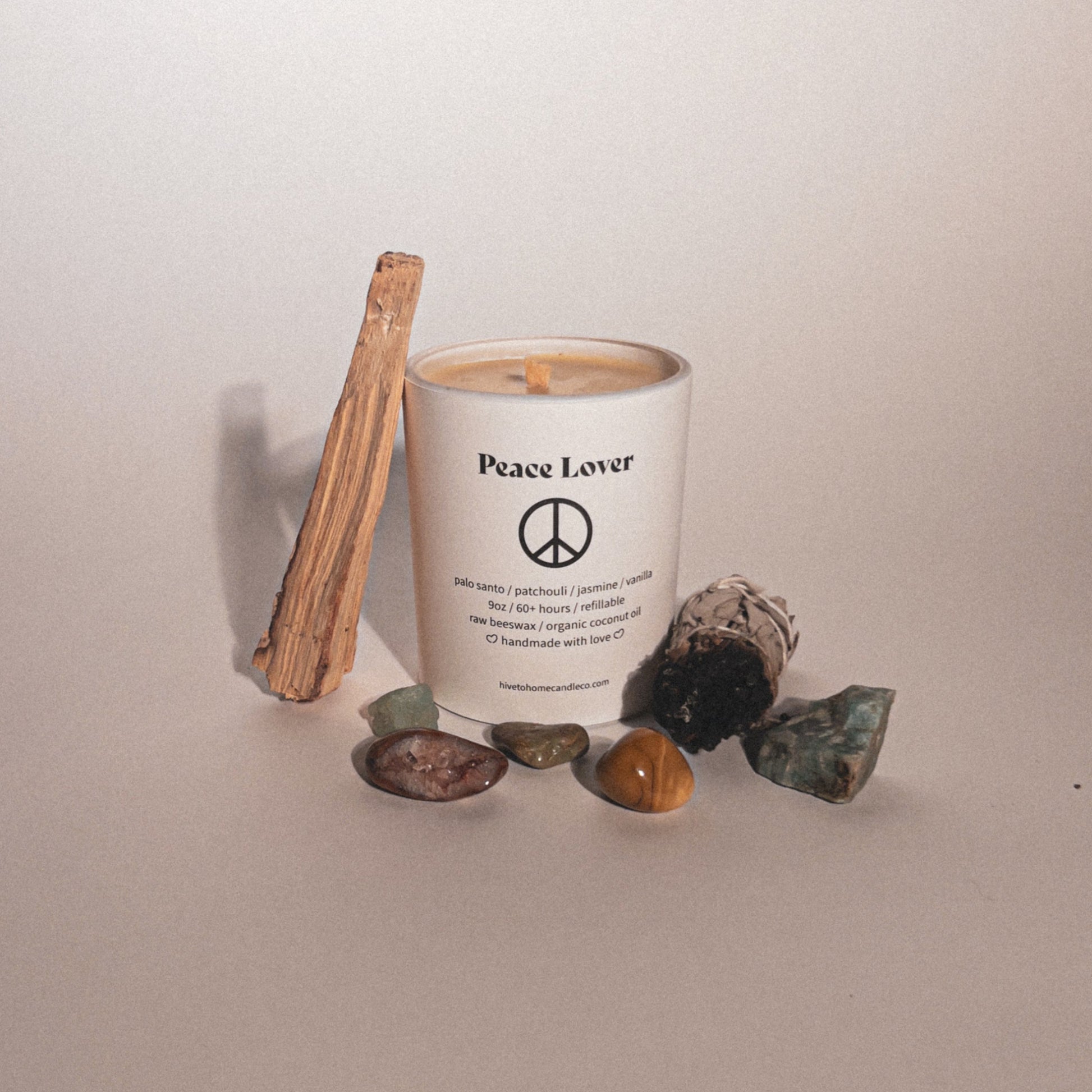 Palo Santo & Patchouli Scented Candle "Peace Lover" Professional Pictures