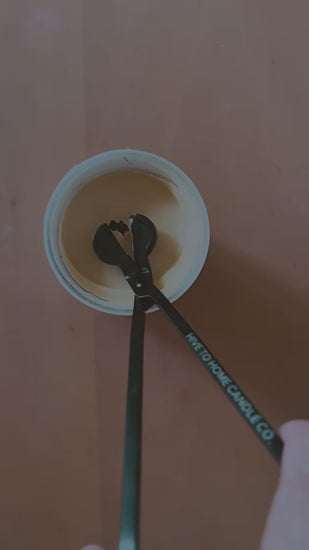 Candle wick trimmer how to use candle wick being trimmed candle wick cutter video